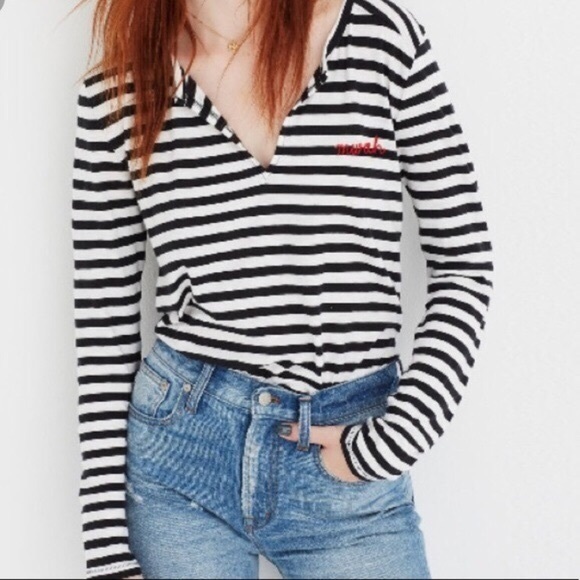 Madewell “mwah” 💋 tee - Picture 3 of 7